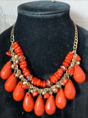Vintage 70/80s Orange Chunky Teardrop Statement Necklace - Women Jewelry